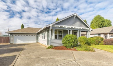 Rogue River Home For Sale in Grants Pass Oregon