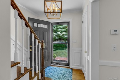 Bright and Expansive in Stony Brook Shores! This updated - photo 2