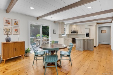 Bright and Expansive in Stony Brook Shores! This updated - photo 6