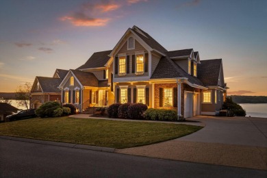 Lake Home For Sale in Chattanooga, Tennessee