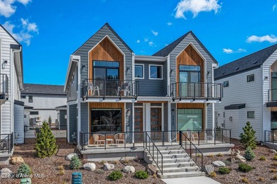 Lake Home For Sale in Coeur d Alene, Idaho