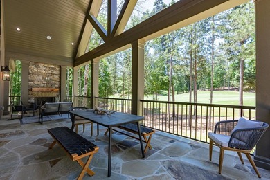 PRIVACY. CRAFTSMANSHIP. LIFESTYLE. NEW CUSTOM HOME PERFECTLY - photo 12