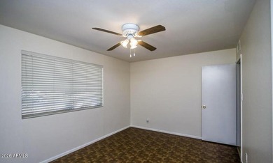 Welcome to this energy-efficient solar home offering - photo 15