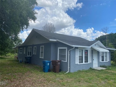 CASH ONLY!!! Welcome to this beautifully upgraded 3-bedroom - photo 6