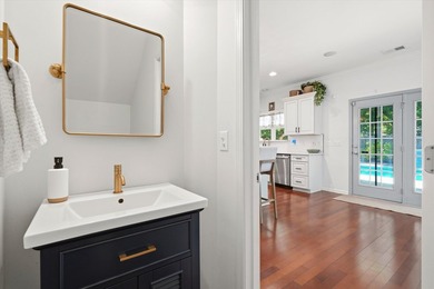 This is the house where everyday living feels like a staycation! - photo 17