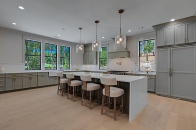 PRIVACY. CRAFTSMANSHIP. LIFESTYLE. NEW CUSTOM HOME PERFECTLY - photo 20