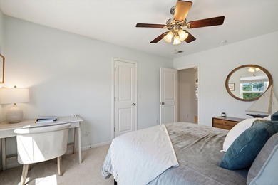 This is the house where everyday living feels like a staycation! - photo 21