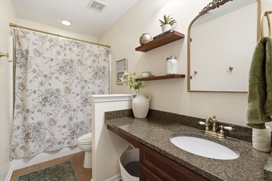 This is the house where everyday living feels like a staycation! - photo 24