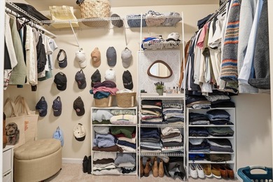 This is the house where everyday living feels like a staycation! - photo 30
