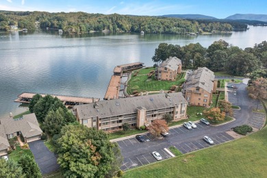 Smith Mountain Lake Home For Sale in Moneta Virginia