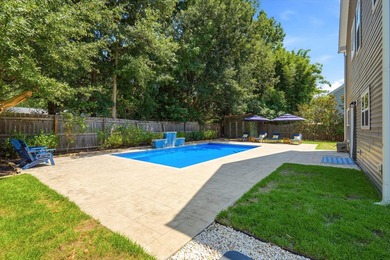 This is the house where everyday living feels like a staycation! - photo 38