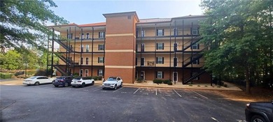 Don't miss this beautiful, move-in ready condo in the desirable - photo 41