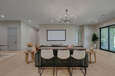 PRIVACY. CRAFTSMANSHIP. LIFESTYLE. NEW CUSTOM HOME PERFECTLY - photo 44