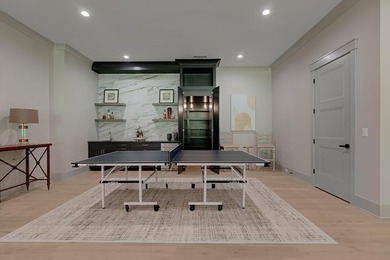 PRIVACY. CRAFTSMANSHIP. LIFESTYLE. NEW CUSTOM HOME PERFECTLY - photo 48