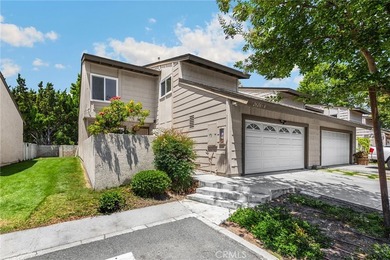 UPDATED & LARGEST floor plan in Shady Hollow, perfectly located - photo 1