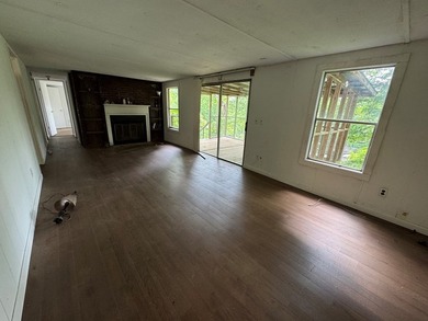 If you've been dreaming of living near Lake Fontana, this - photo 11