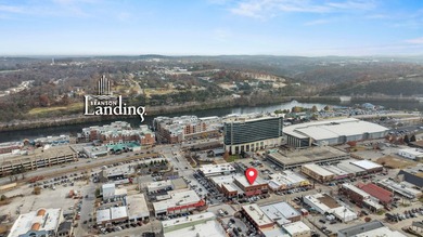 Historic-Downtown Branson GemInvestment + Character + - photo 3