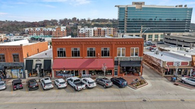 Historic-Downtown Branson GemInvestment + Character + - photo 4