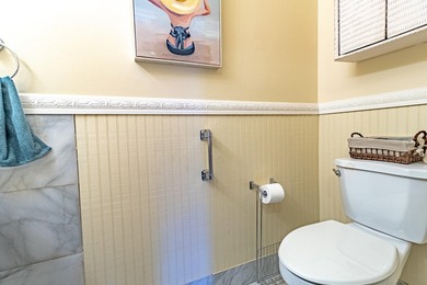 Beautifully maintained 2-bedroom, 1.5-bath condo in the - photo 14