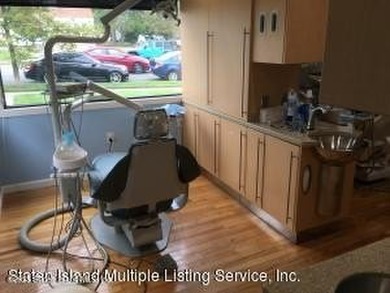 2 bed, 1.5 baths Cape currently being used as a Dentist's Office - photo 14