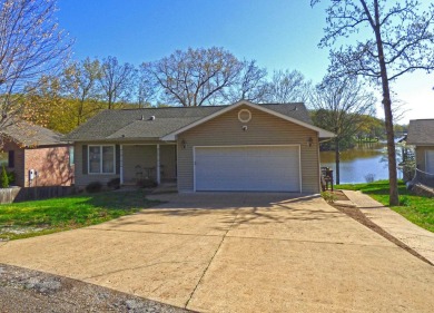 Lake Home For Sale in Cherokee Village, Arkansas