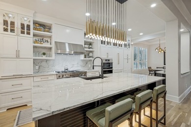 Welcome to 3104 Stonefield where luxury living meets an - photo 9