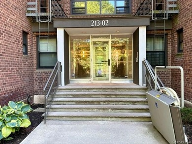 Welcome to Windsor Park Co-op, where resort-style living meets - photo 1