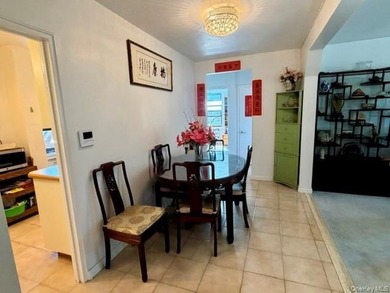 Welcome to Windsor Park Co-op, where resort-style living meets - photo 9