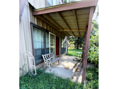 Lake Home For Sale in Chandler, Texas
