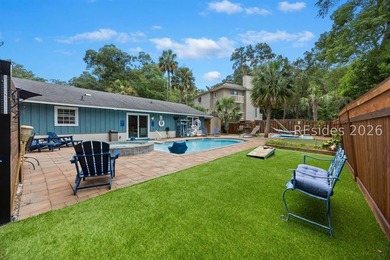 Turn-key, fully renovated beach home in the highly sought-after - photo 7