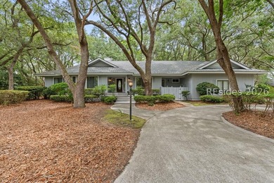 Experience the best of Hilton Head living in this beautifully - photo 2