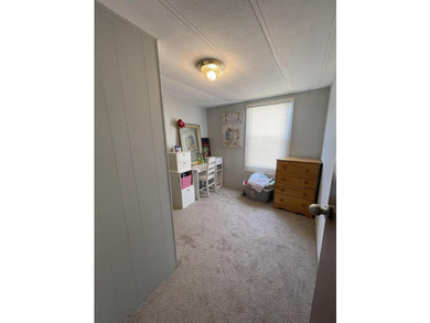 Affordable Kittery mobile home situated within minutes to I-95 - photo 11