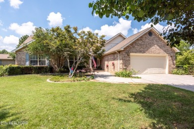 Lake Home Sale Pending in Maryville, Tennessee