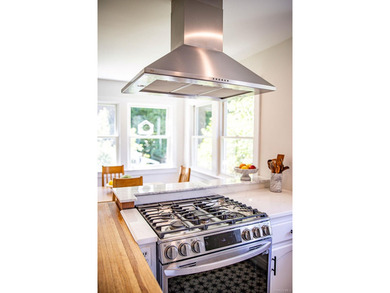 Setauket Harbor Neighborhood~ Welcome to 22 Braemer Road, an - photo 23