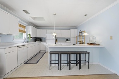 Welcome to your private lakefront retreat, perfectly positioned - photo 43