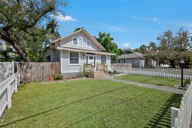 Historic Charm with Modern Updates in Downtown! Perfect for a - photo 4