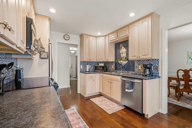 A nice solid home on a shady lot and relaxing environment. You - photo 10