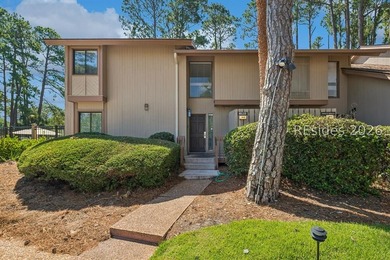 Location is everything! This ocean-oriented, four-bedroom, 3 - photo 1
