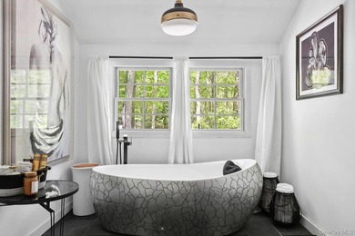 Experience the best of summer living in this beautifully - photo 2