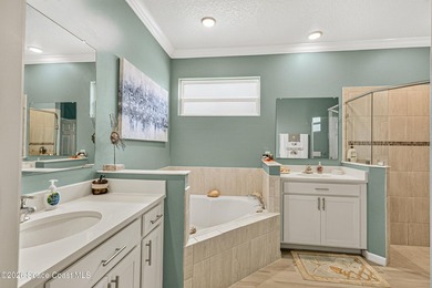 Stunning updated 4/3/3 home has 2,324 sq. ft. of modern comfort - photo 25