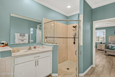 Stunning updated 4/3/3 home has 2,324 sq. ft. of modern comfort - photo 27