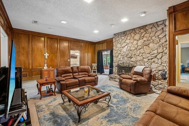 Welcome to this beautiful 4-bedroom, 3-bathroom home offering 2 - photo 8