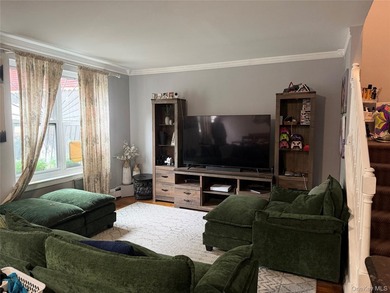 Located in the heart of Melrose, the South Bronx, 757 Elton Ave - photo 3