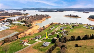 Cherokee Lake Home For Sale in Rutledge Tennessee