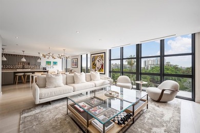 The largest floor plan below penthouse level at 9 Island Avenue - photo 1