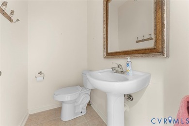 625 Whispering Pines offers an exceptional blend of expansive - photo 7