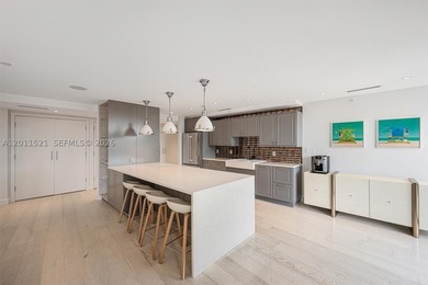 The largest floor plan below penthouse level at 9 Island Avenue - photo 8