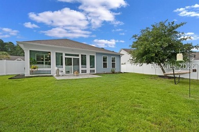 Skip the new build process with this one-level Litchfield model - photo 4