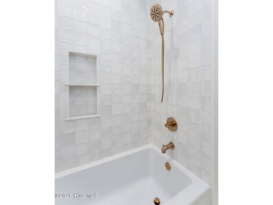 Modern Coastal Home by Ballast Point - 100 Peregrine Court