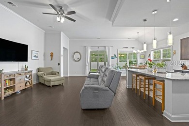 Skip the new build process with this one-level Litchfield model - photo 9